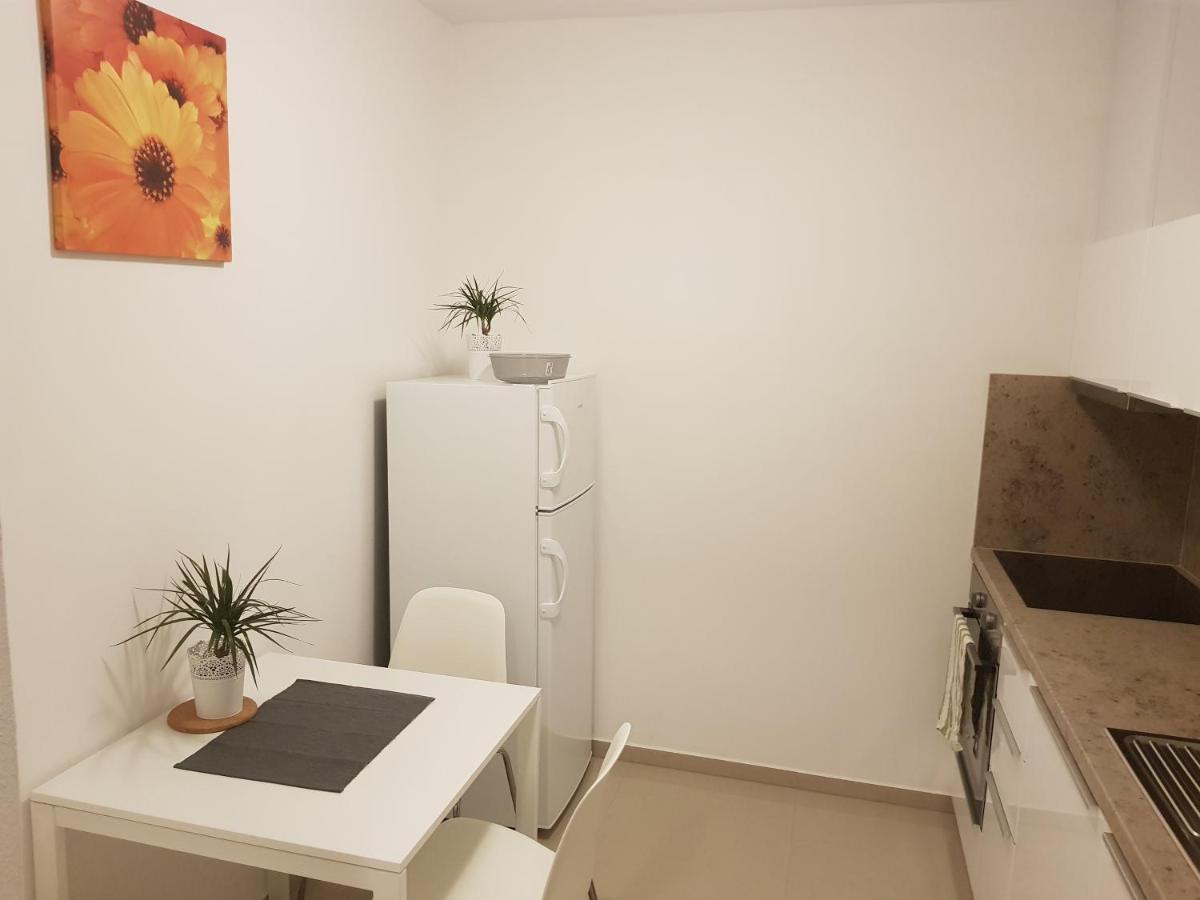 Newly Built Apartment 4 With Balcony Near Center Brno Exterior photo